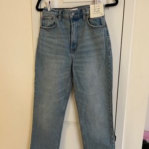 Abercrombie & Fitch The 90s straight ultra high rise